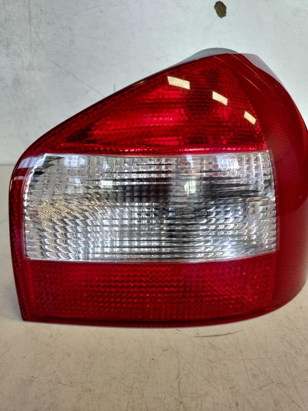 Farolim Direito do Painel Lanterna direitaIlharga AUDI A3 (8L1) | 96 - 06 Imagem-3