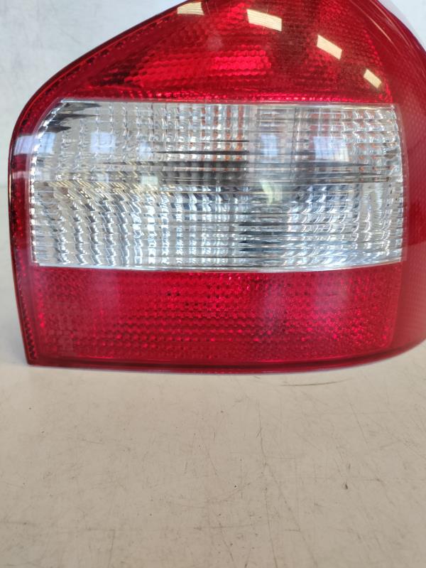Farolim Direito do Painel Lanterna direitaIlharga AUDI A3 (8L1) | 96 - 06 Imagem-4