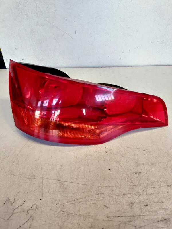 Farolim Esquerdo Painel Lanterna Esquerda Ilharga AUDI Q7 (4LB) | 06 - 16
