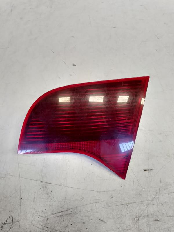 Farolim Direito da Mala AUDI A4 Avant (8ED, B7) | 04 - 08