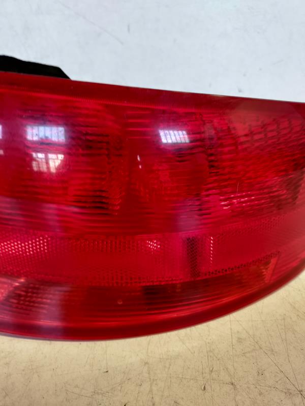 Farolim Direito do Painel Lanterna direitaIlharga AUDI A3 Sportback (8PA) | 04 - 15 Imagem-2