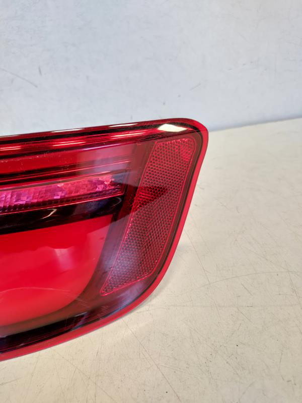 Farolim Direito do Painel Lanterna direitaIlharga AUDI A3 (8V1, 8VK) | 12 -  Imagem-1