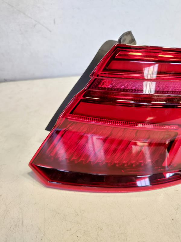 Farolim Direito do Painel Lanterna direitaIlharga AUDI A3 (8V1, 8VK) | 12 -  Imagem-3