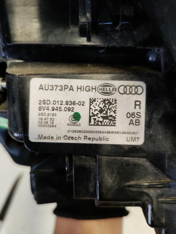Farolim Direito do Painel Lanterna direitaIlharga AUDI A3 (8V1, 8VK) | 12 -  Imagem-10