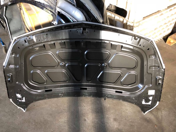 Capot / Capom / Capo OPEL ASTRA J (P10) | 09 - 15 Imagem-1 Capot / Capom / Capo OPEL ASTRA J (P10) | 09 - 15 Imagem-1