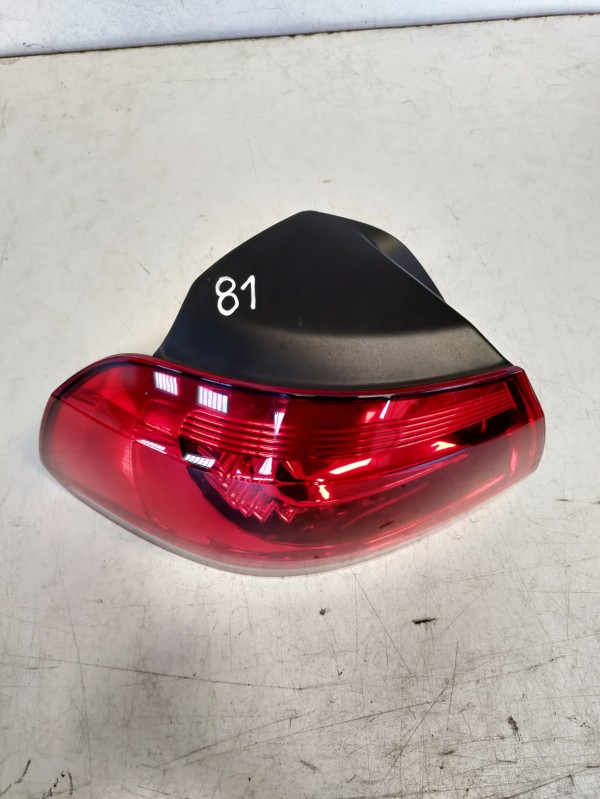 Farolim Esquerdo Painel Lanterna Esquerda Ilharga VOLKSWAGEN GOLF VI (5K1) | 08 - 14 Imagem-4 Farolim Esquerdo Painel Lanterna Esquerda Ilharga VOLKSWAGEN GOLF VI (5K1) | 08 - 14 Imagem-4