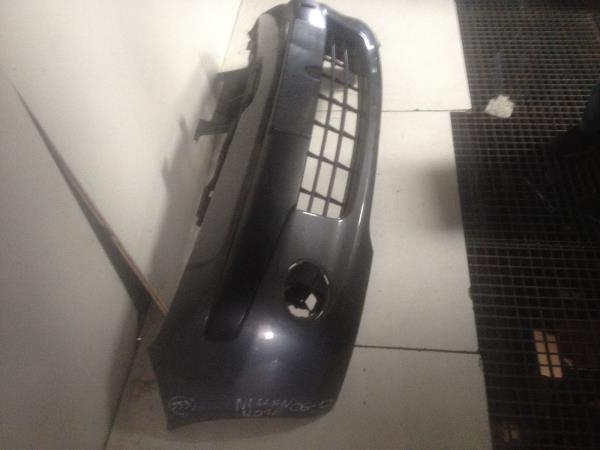 Parachoques Frente / Para Choques Frontal nu NISSAN NOTE (E11, NE11) | 05 - 13