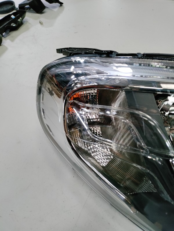 Farol Frente Direito / Otica Direita FIAT DOBLO Caixa/Combi (263_) | 10 -  Imagem-1