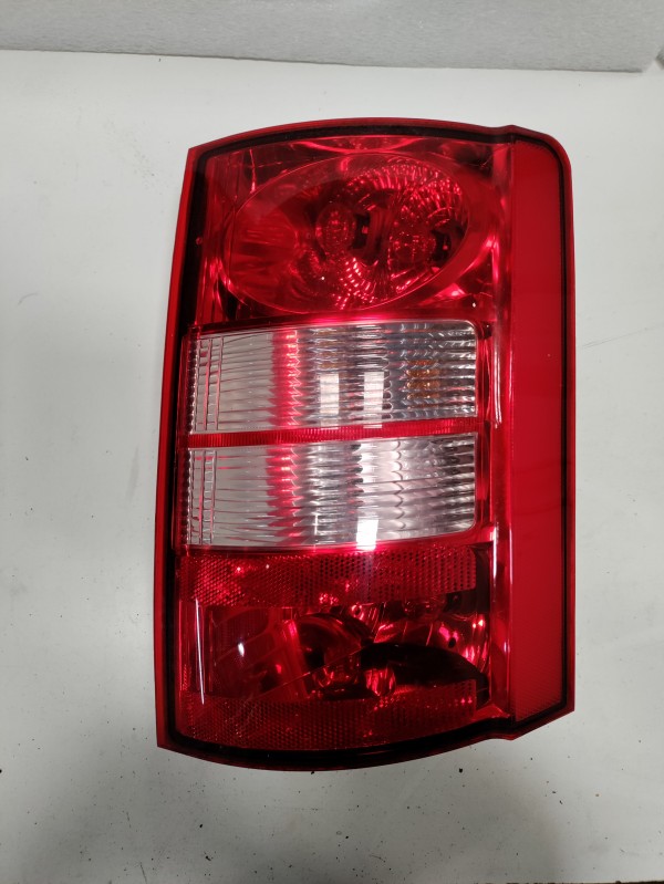 Farolim Direito do Painel Lanterna direitaIlharga CHRYSLER VOYAGER / GRAND VOYAGER III (GS) | 95 - 01