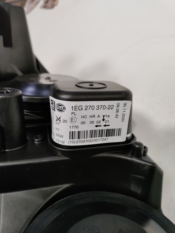 Farol Frente Direito / Otica Direita OPEL ASTRA H (A04) | 04 - 14 Imagem-13 Farol Frente Direito / Otica Direita OPEL ASTRA H (A04) | 04 - 14 Imagem-13