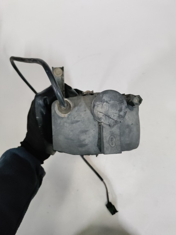 Farol de Nevoeiro Frente Esquerdo OPEL VECTRA A (J89) | 88 - 95 Imagem-4 Farol de Nevoeiro Frente Esquerdo OPEL VECTRA A (J89) | 88 - 95 Imagem-4