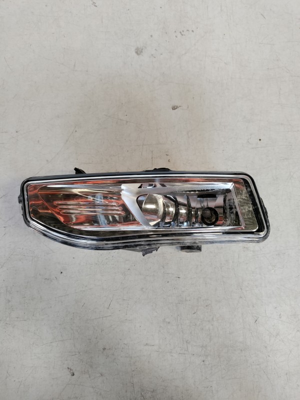 Farol de Nevoeiro Frente Esquerdo NISSAN QASHQAI / QASHQAI +2 I (J10, NJ10, JJ10E) | 06 - 14