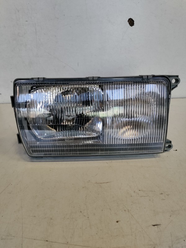 Farol Frente Direito / Otica Direita MERCEDES-BENZ TRÊS VOLUMES (W123) | 76 - 85