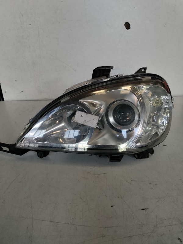 Farol Frente Esquerdo / Otica Esquerda MERCEDES-BENZ M-CLASS (W163) | 98 - 05