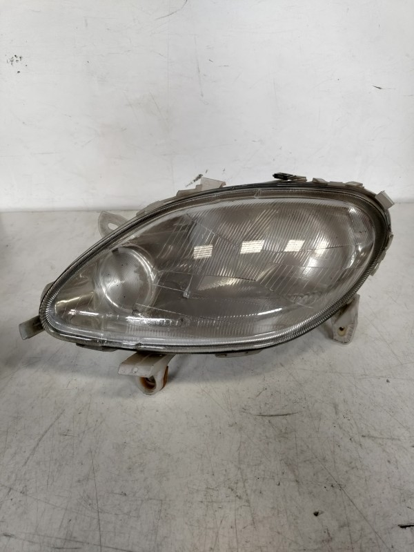 Farol Frente Esquerdo / Otica Esquerda SMART CITY-COUPE (450) | 98 - 04