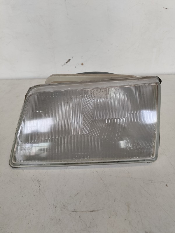 Farol Frente Esquerdo / Otica Esquerda PEUGEOT 205 II (20A/C) | 87 - 00