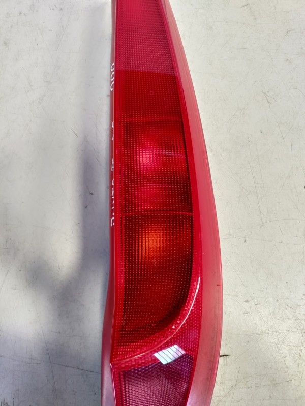 Farolim Direito do Painel Lanterna direitaIlharga FIAT PUNTO (176_) | 93 - 99 Imagem-2