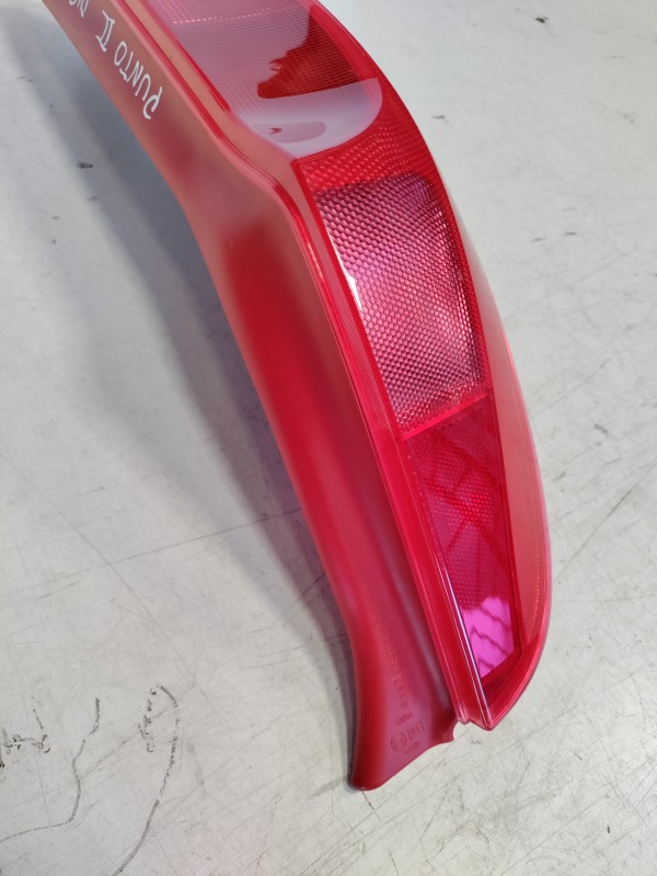 Farolim Direito do Painel Lanterna direitaIlharga FIAT PUNTO (176_) | 93 - 99 Imagem-6