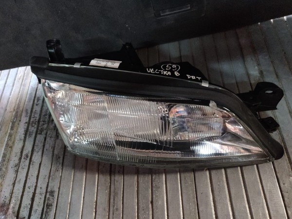 Farol Frente Direito / Otica Direita OPEL VECTRA B (J96) | 95 - 04