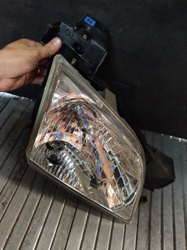 Farol Frente Direito / Otica Direita OPEL SINTRA (APV) | 96 - 99