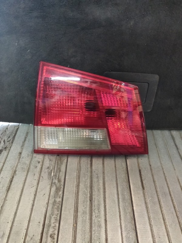 Farolim Esquerdo da Mala OPEL VECTRA C Combi (Z02) | 03 - 09