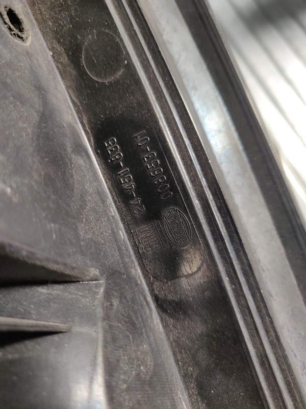 Farolim Esquerdo Painel Lanterna Esquerda Ilharga OPEL ASTRA H (A04) | 04 - 14 Imagem-7 Farolim Esquerdo Painel Lanterna Esquerda Ilharga OPEL ASTRA H (A04) | 04 - 14 Imagem-7