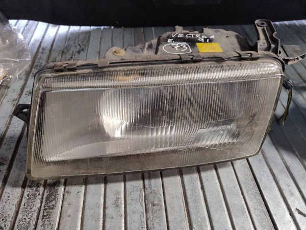 Farol Frente Esquerdo / Otica Esquerda OPEL VECTRA A (J89) | 88 - 95