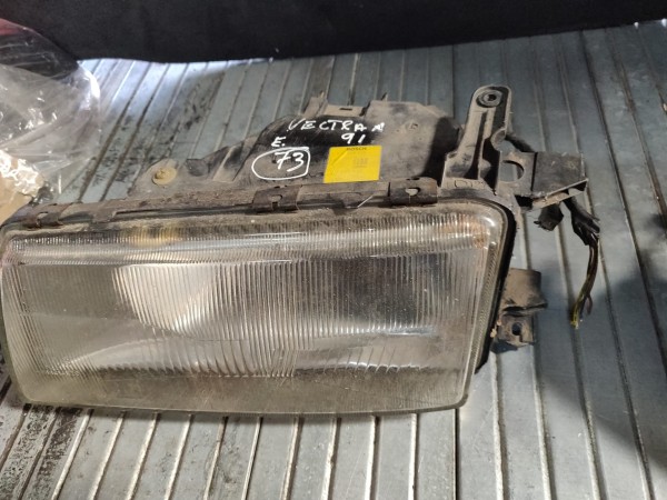 Farol Frente Esquerdo / Otica Esquerda OPEL VECTRA A (J89) | 88 - 95 Imagem-2 Farol Frente Esquerdo / Otica Esquerda OPEL VECTRA A (J89) | 88 - 95 Imagem-2