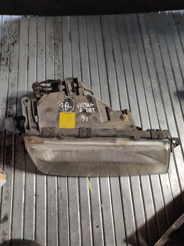 Farol Frente Direito / Otica Direita OPEL VECTRA A (J89) | 88 - 95 Imagem-4 Farol Frente Direito / Otica Direita OPEL VECTRA A (J89) | 88 - 95 Imagem-4