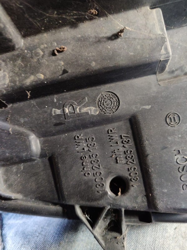 Farol Frente Direito / Otica Direita OPEL VECTRA A (J89) | 88 - 95 Imagem-8 Farol Frente Direito / Otica Direita OPEL VECTRA A (J89) | 88 - 95 Imagem-8