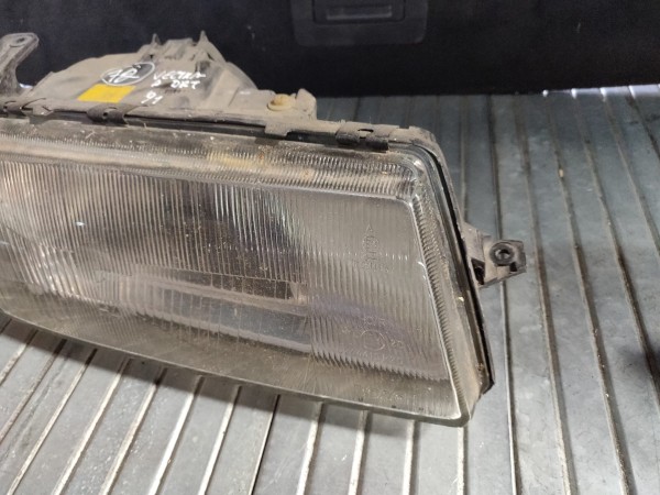 Farol Frente Direito / Otica Direita OPEL VECTRA A (J89) | 88 - 95 Imagem-10 Farol Frente Direito / Otica Direita OPEL VECTRA A (J89) | 88 - 95 Imagem-10