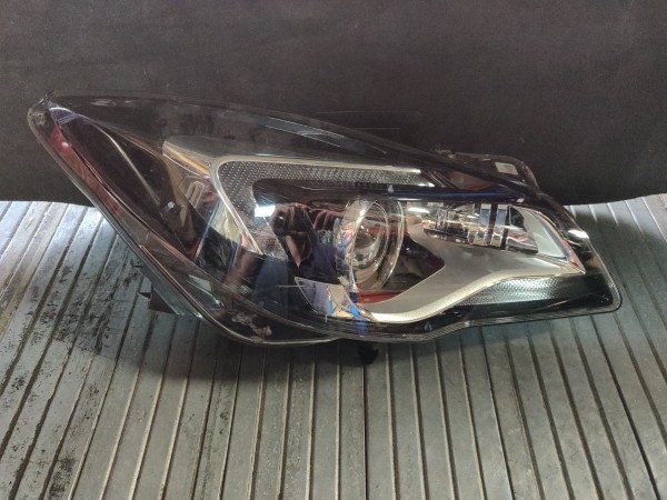 Farol Frente Direito / Otica Direita OPEL INSIGNIA A (G09) | 08 - 17