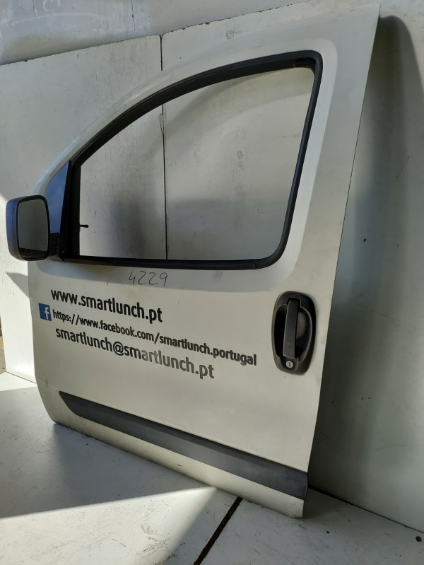 Porta Frente Esquerda com Acessorios FIAT FIORINO Caixa/Combi (225_) | 07 -  Imagem-1