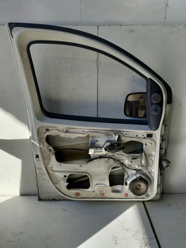 Porta Frente Esquerda com Acessorios FIAT FIORINO Caixa/Combi (225_) | 07 -  Imagem-3