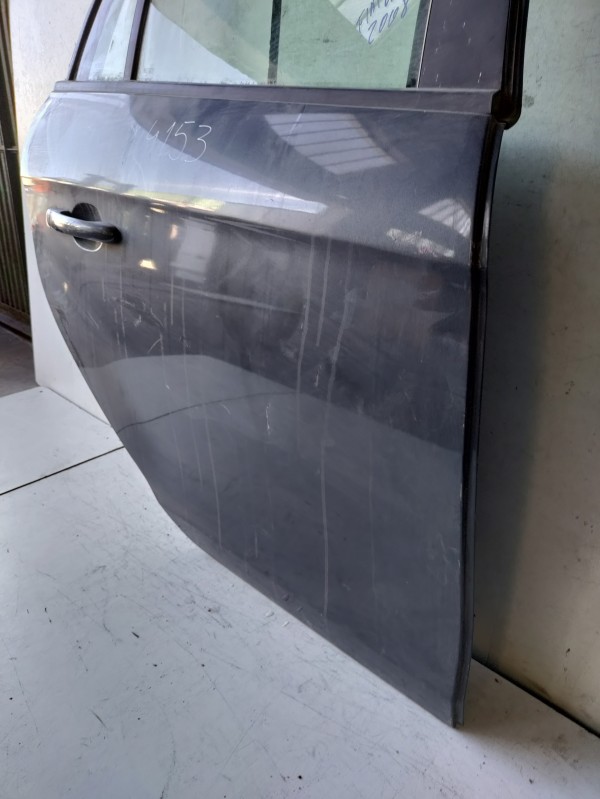 Porta Tras Direita com acessorios FIAT BRAVO II (198_) | 06 -  Imagem-1 Porta Tras Direita com acessorios FIAT BRAVO II (198_) | 06 -  Imagem-1