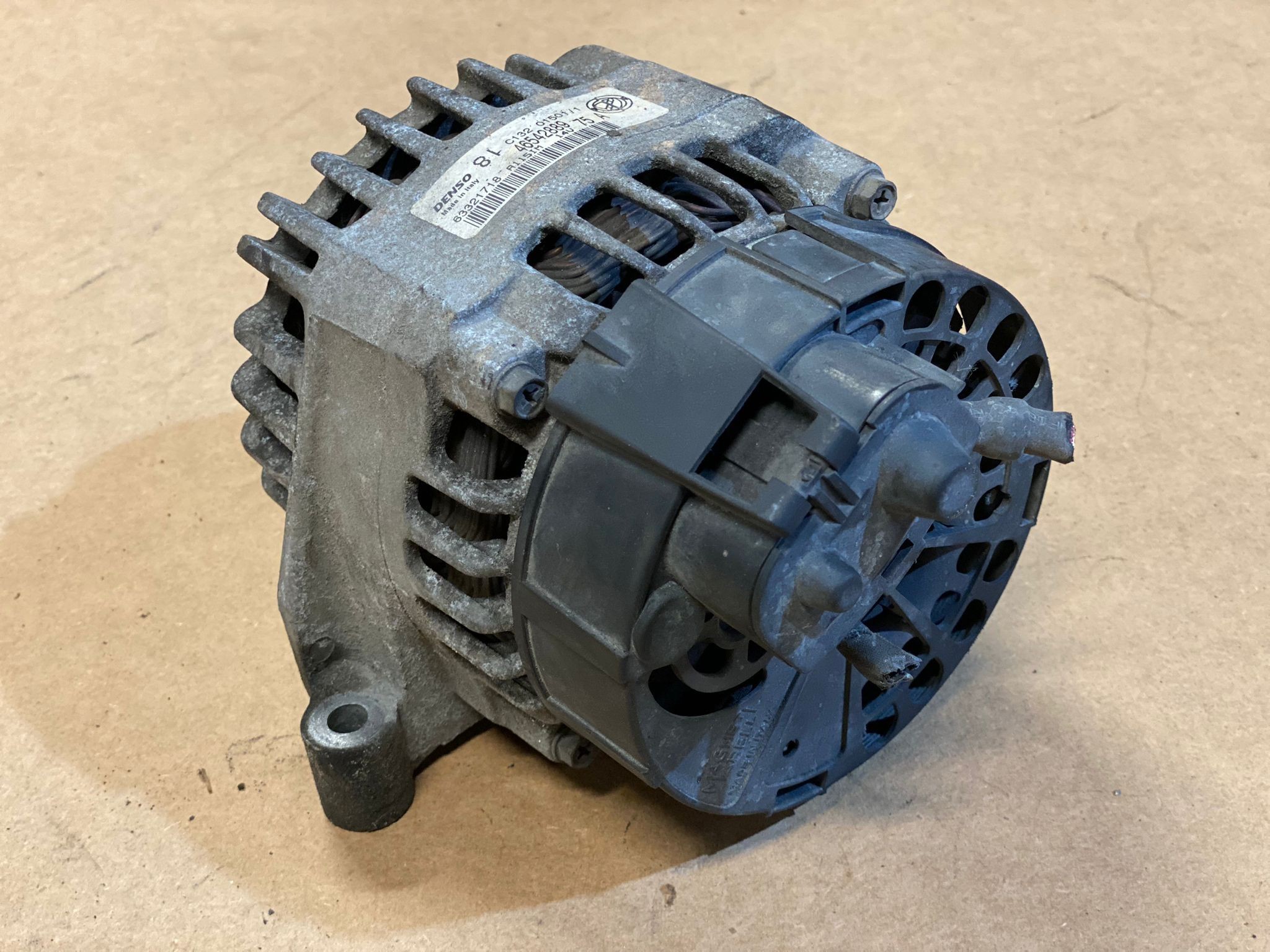 Alternator FIAT PUNTO (188_) | 99 - 12 Imagem-1