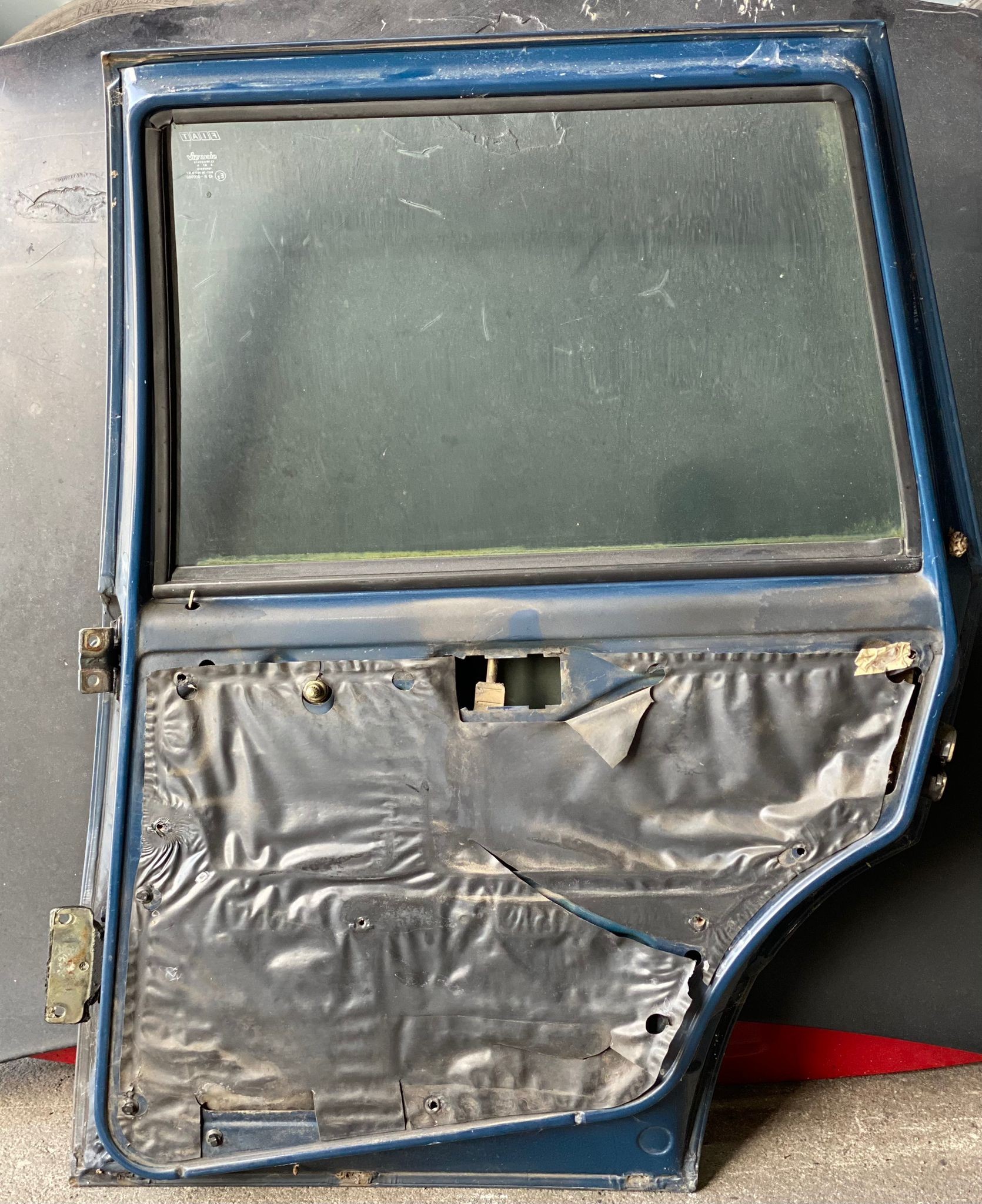 Porta trás drt FIAT UNO (146_) | 83 - 06 Imagem-3