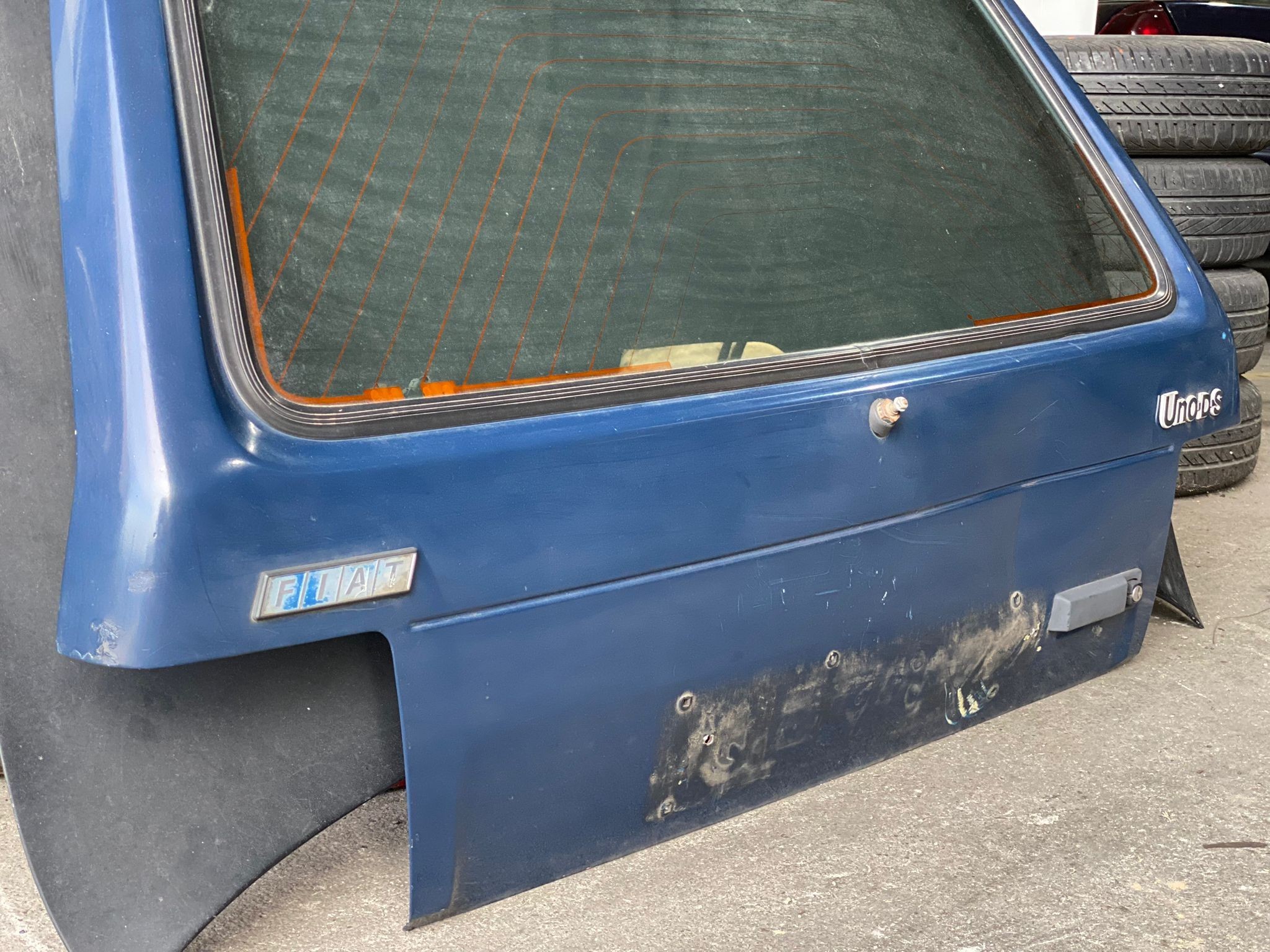 Tampa da Mala FIAT UNO (146_) | 83 - 06 Imagem-2