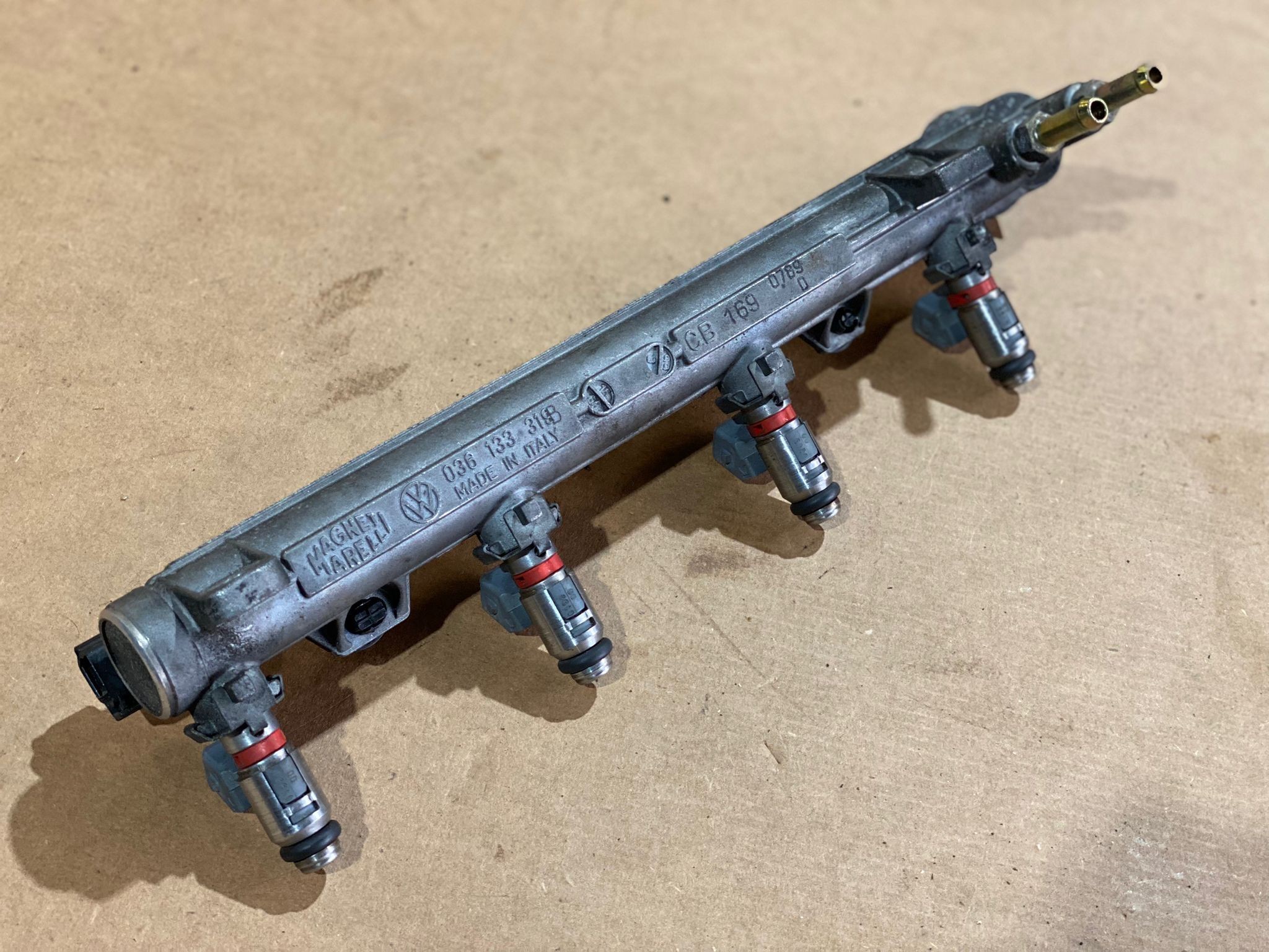 Injetores VOLKSWAGEN GOLF IV (1J1) | 97 - 07