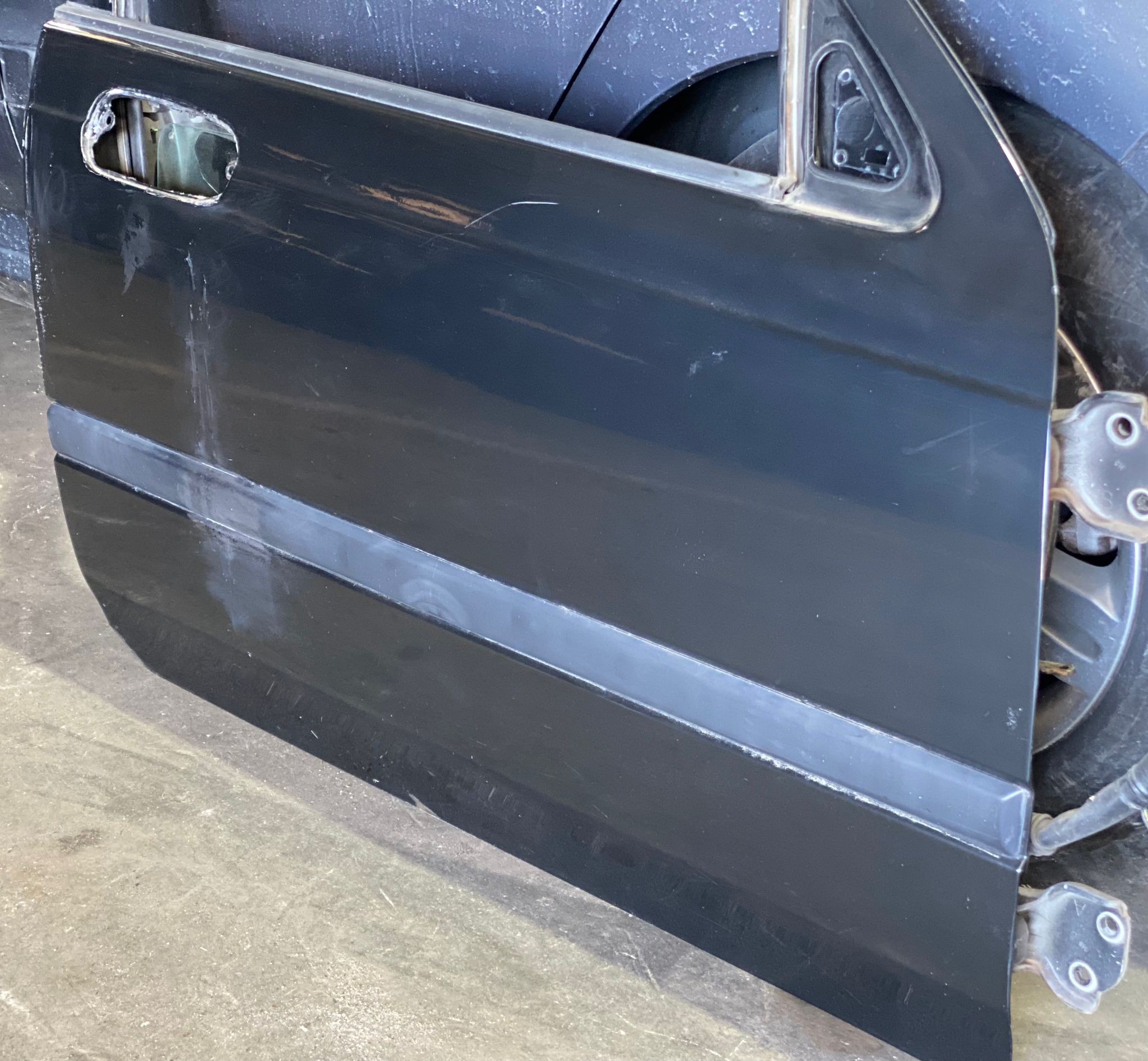 Front Door Right  HONDA CIVIC VI Fastback (MA, MB) | 94 - 01 Imagem-1