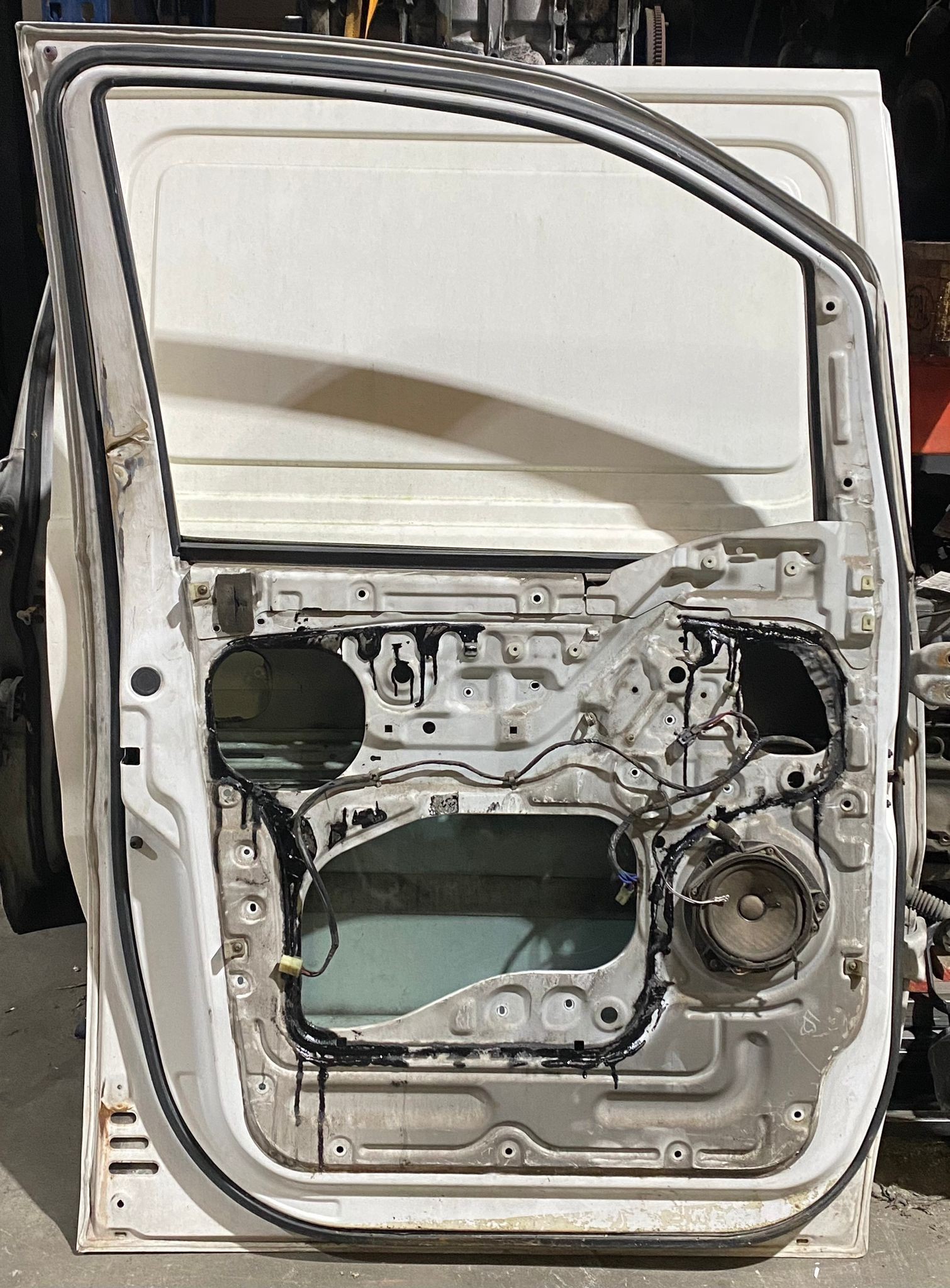 Porta Frente Esq HYUNDAI H-1 / STAREX Veículo multiuso (A1) | 97 -  Imagem-3