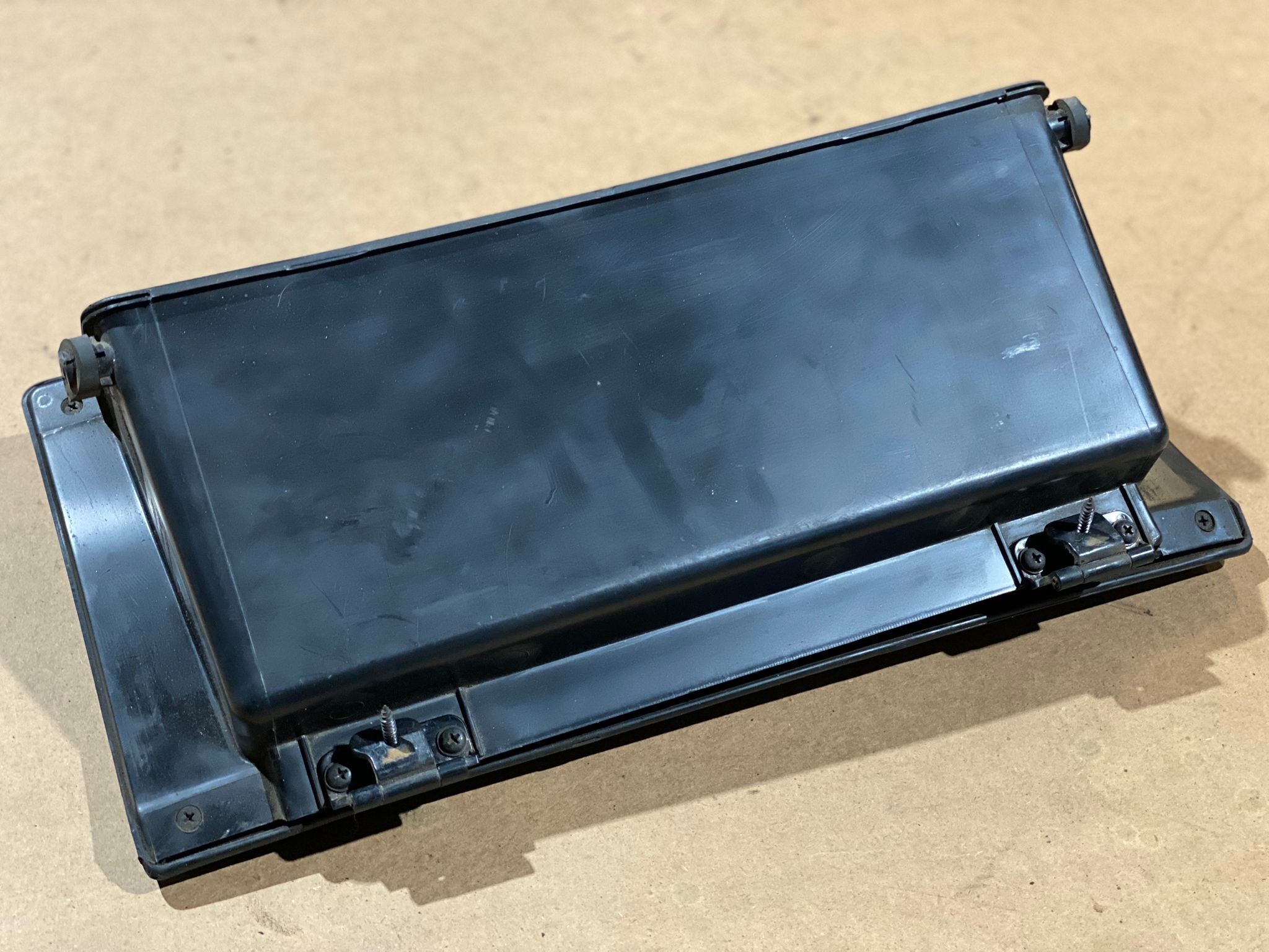 Porta Luvas HYUNDAI H-1 / STAREX Veículo multiuso (A1) | 97 -  Imagem-2