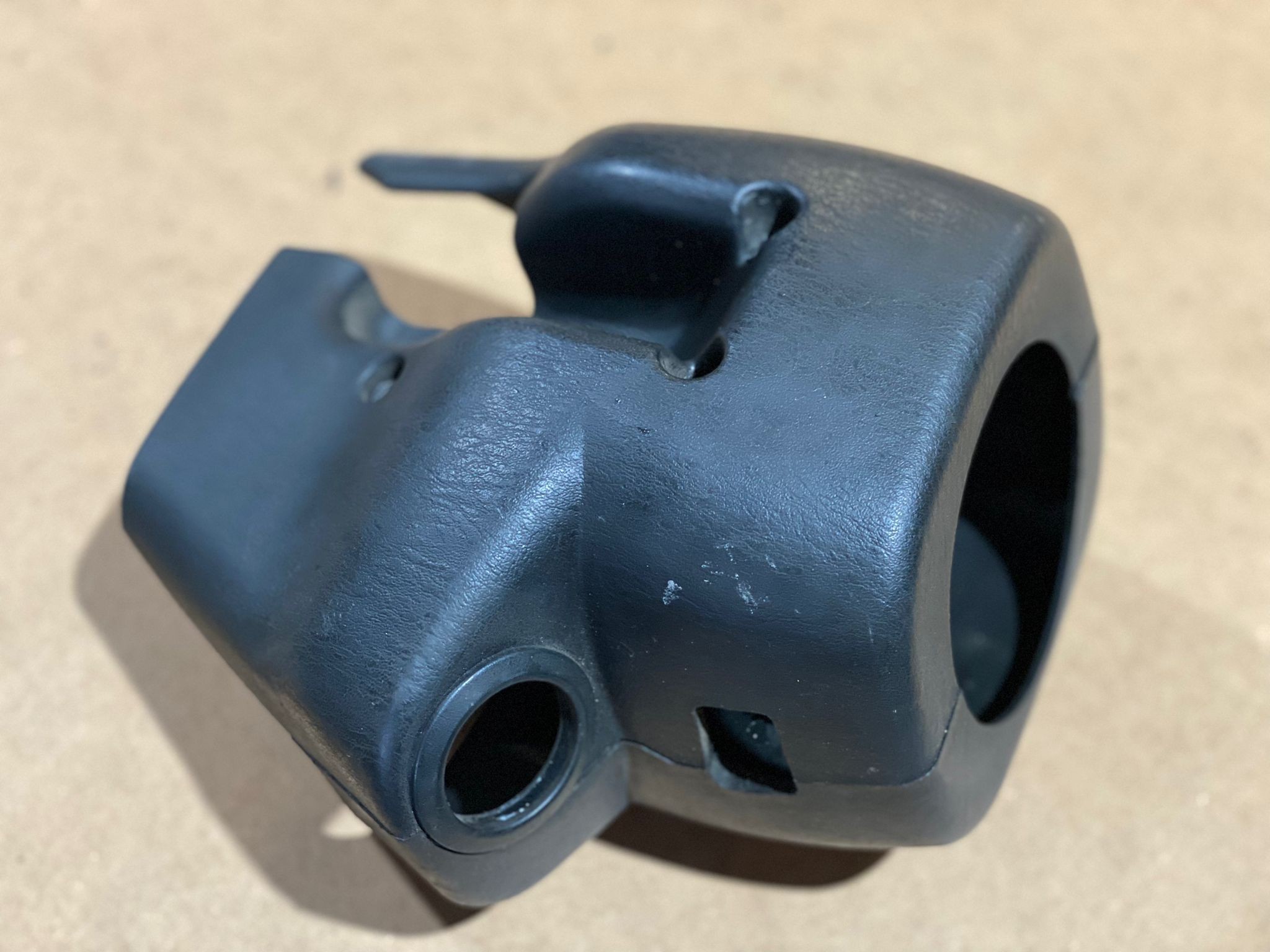 Plásticos / Blindagem Coluna de direção HYUNDAI H-1 / STAREX Veículo multiuso (A1) | 97 -  Imagem-1