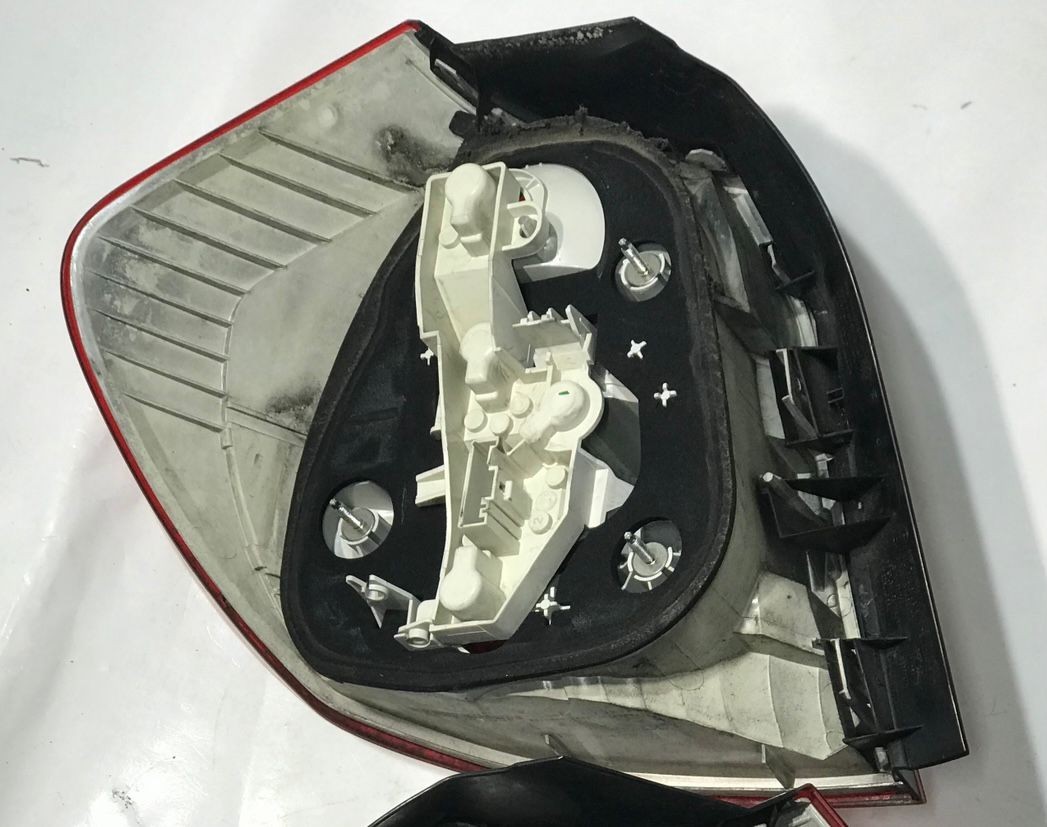 Right Tail Light  BMW 1 (E81) | 06 - 12 Imagem-1