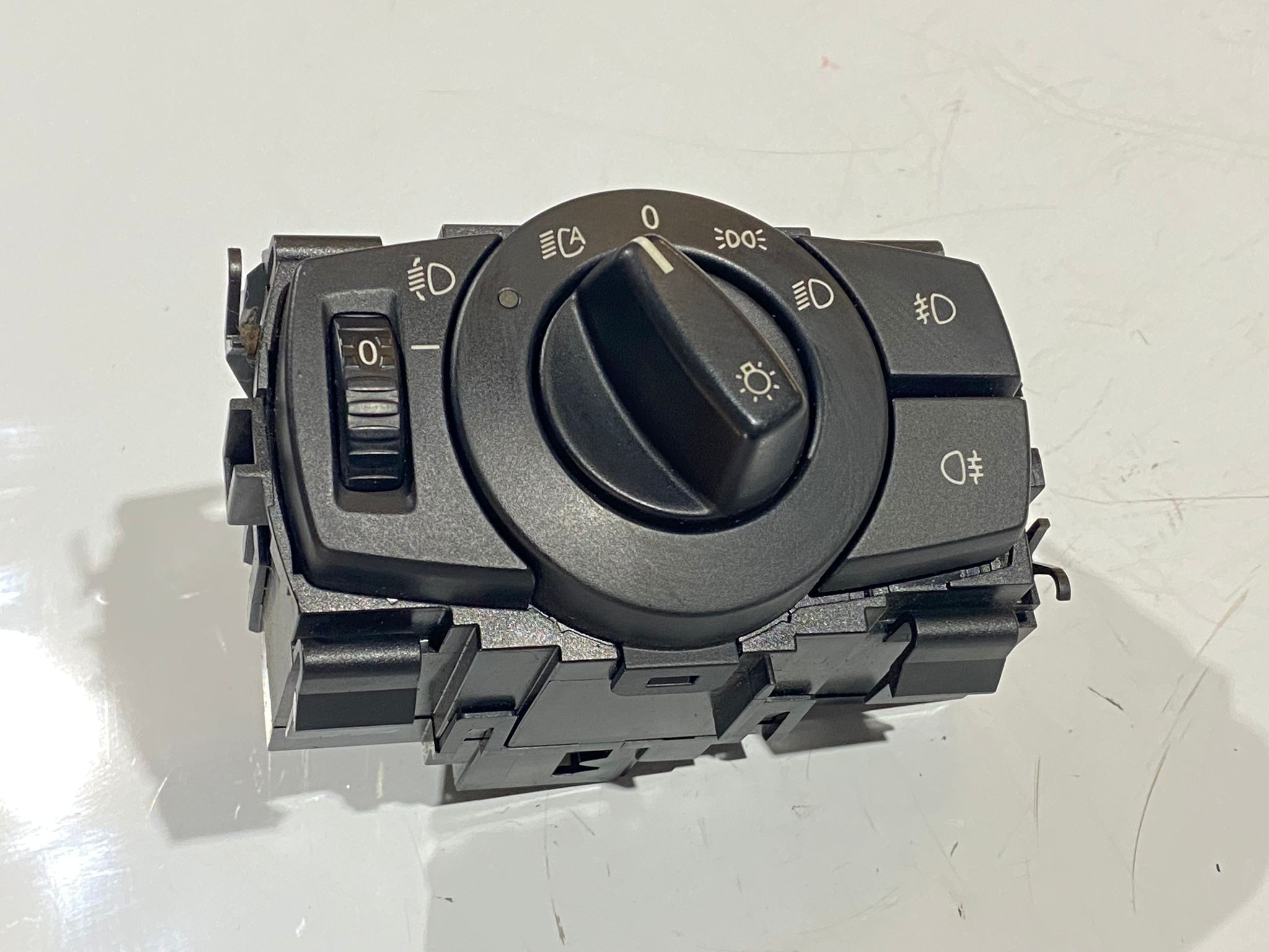 Comutador de Luzes BMW 1 (E81) | 06 - 12 Imagem-1