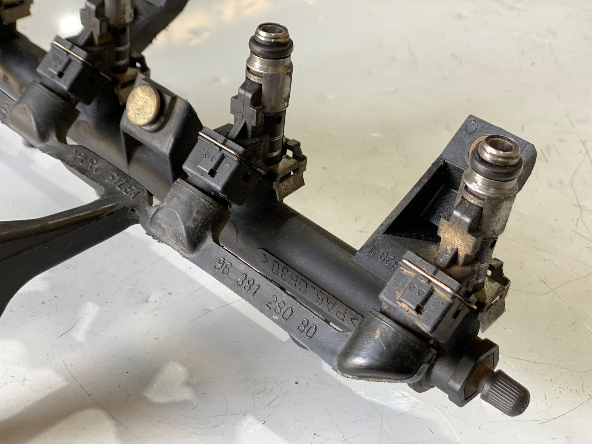 Injetores PEUGEOT 206 Hatchback (2A/C) | 98 - 12 Imagem-2