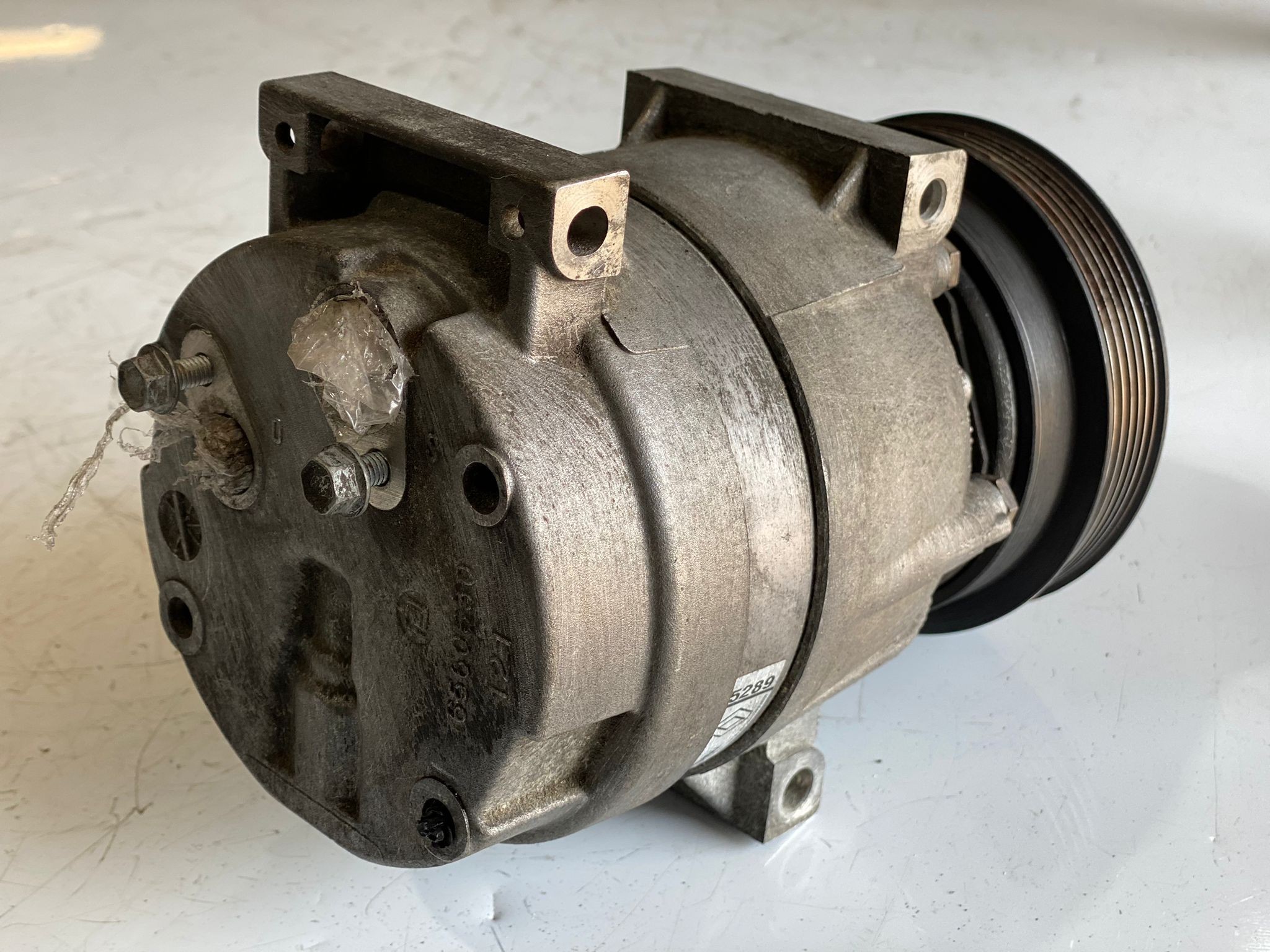 A/C Copmpressor RENAULT MEGANE I (BA0/1_) | 95 - 04 Imagem-1