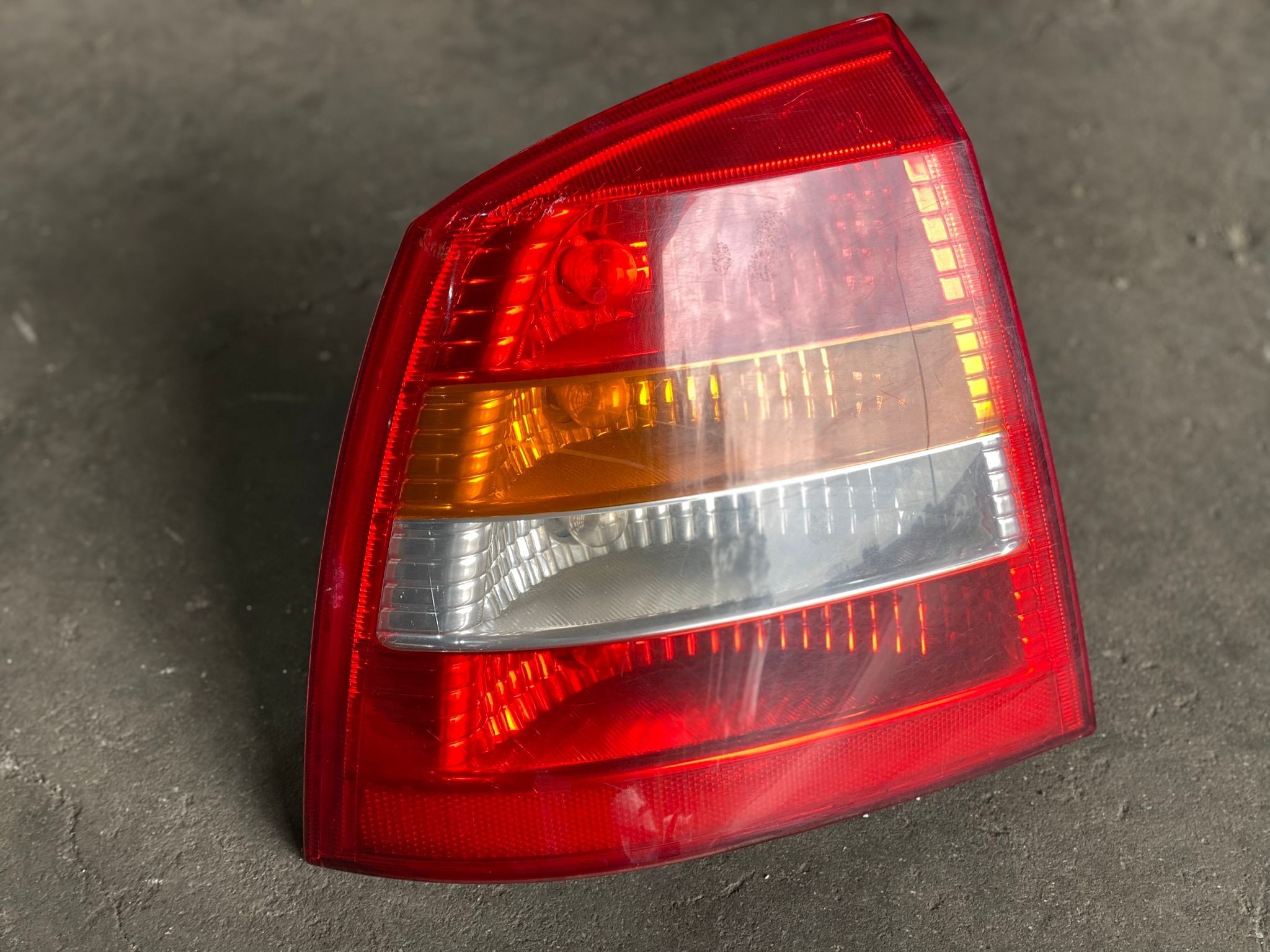Left Tail Light  OPEL ASTRA G Hatchback (T98) | 98 - 09