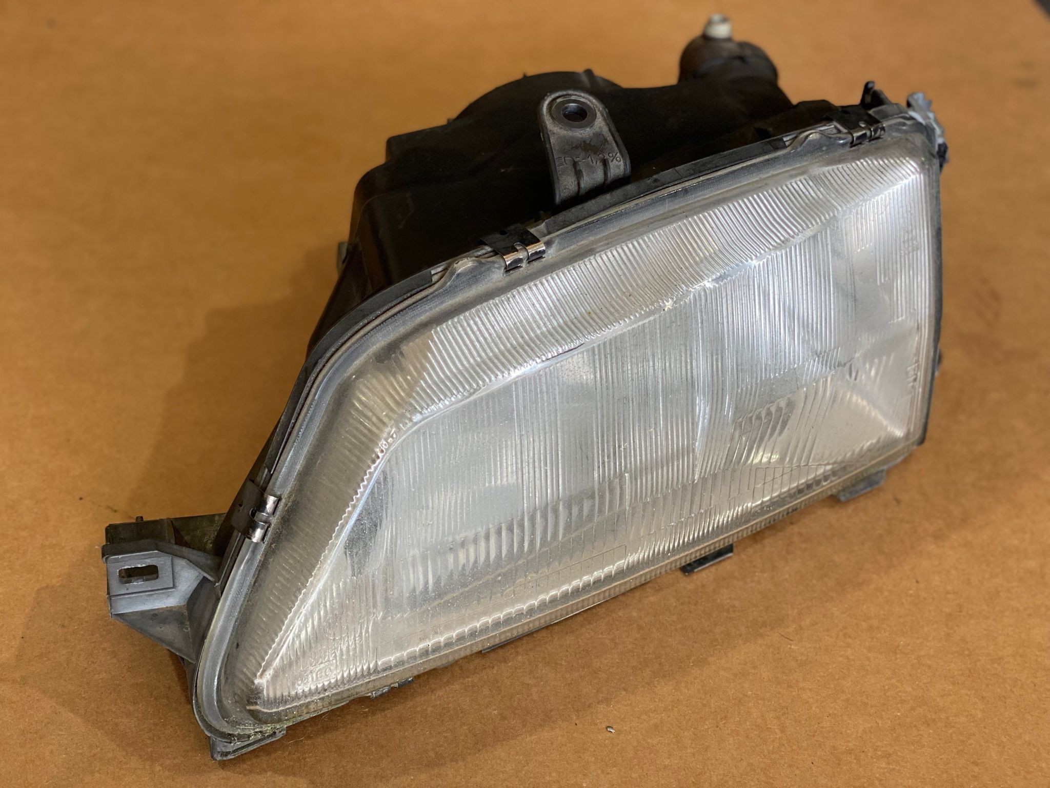 Ótica / Farol Frt Esq PEUGEOT 306 (7B, N3, N5) | 93 - 03 Imagem-1