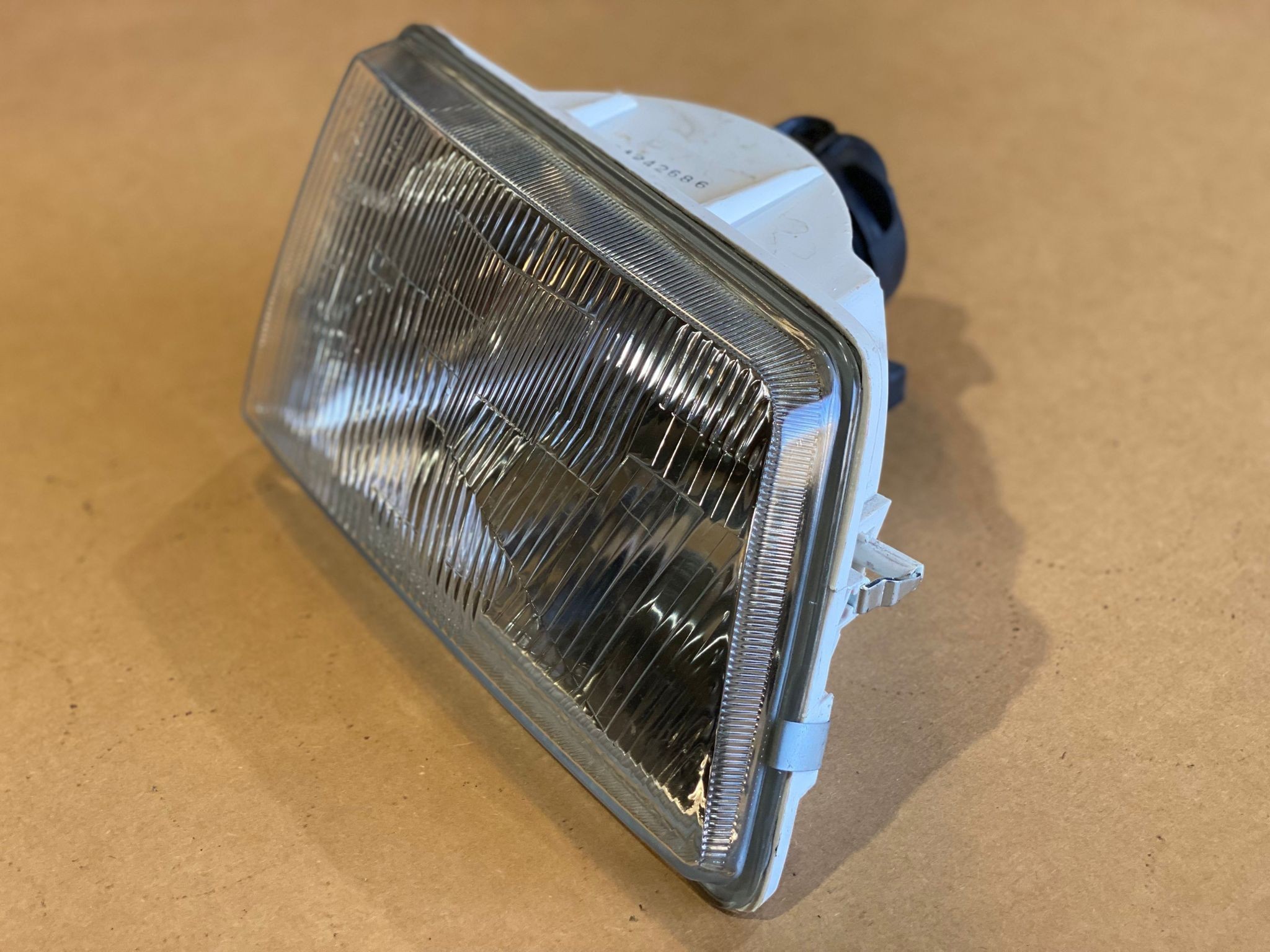 Ótica / Farol Frt Dto PEUGEOT 205 II (20A/C) | 87 - 00 Imagem-1